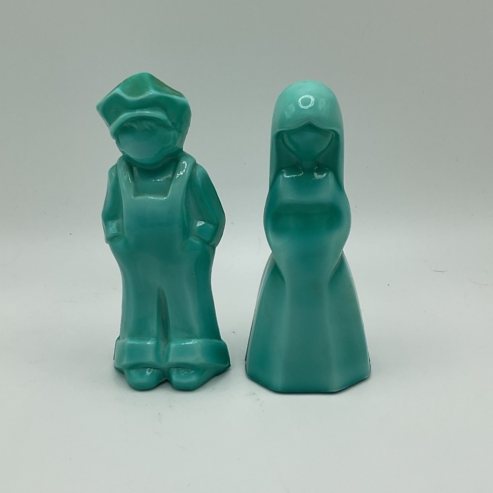 Mosser Glass Vi Hunter Josh &‎ Jenny Doll Figurine Robin Egg Blue Vintage 1982